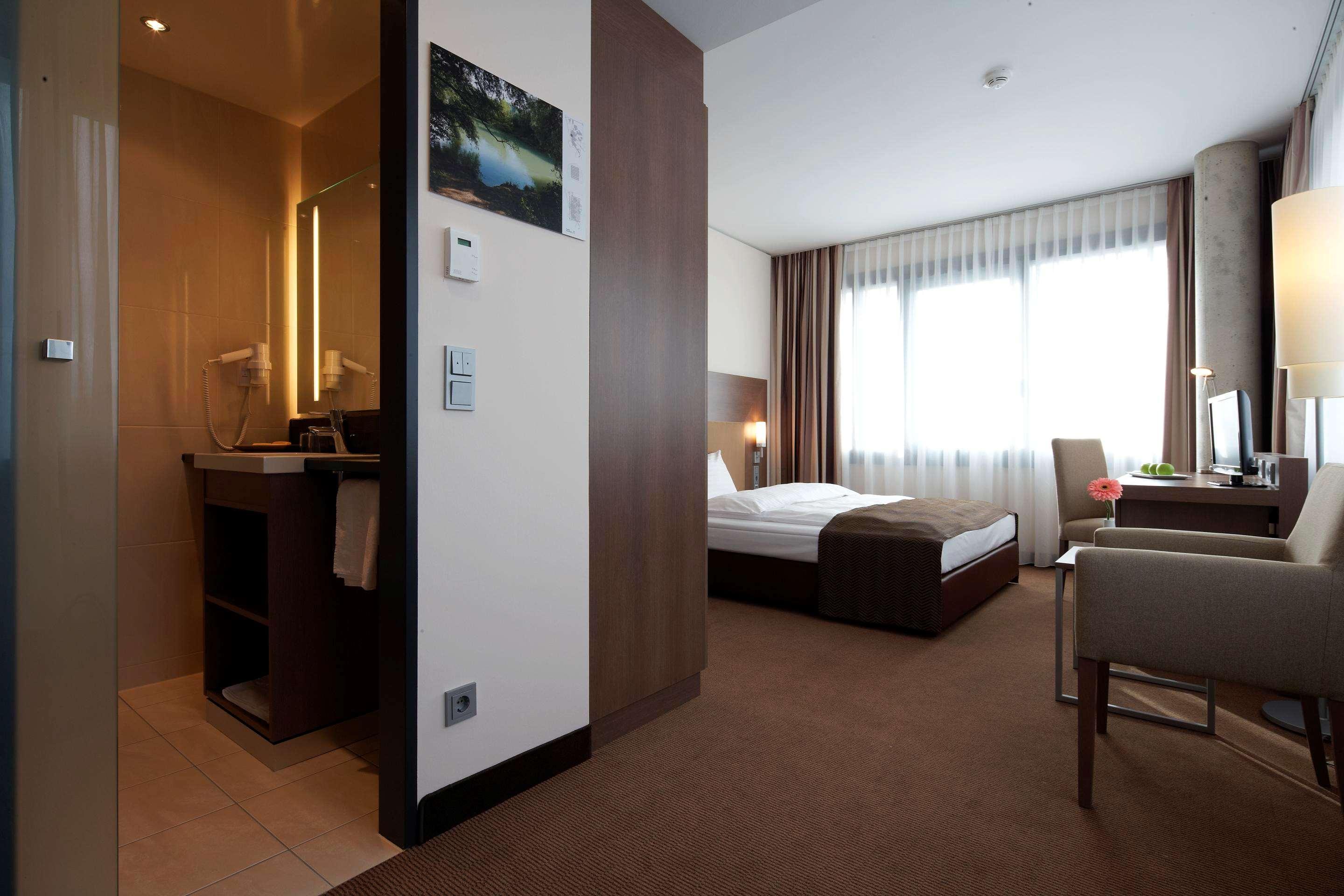 Intercityhotel Мангейм Экстерьер фото